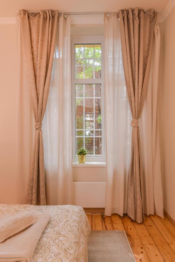 Spacious Vintage 2Br, 2Bath Apartment By Flat Mаnager Sofia Eksteriør billede